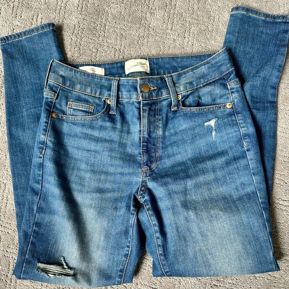 Universal Thread High Rise Skinny Jean - Picture 4 of 4